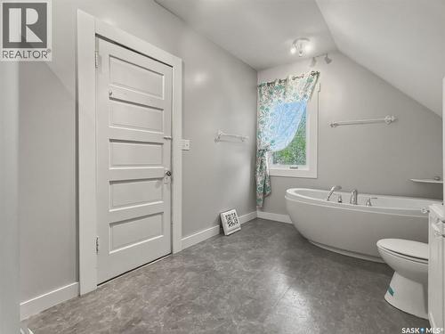 521 2Nd Avenue Ne, Swift Current, SK 