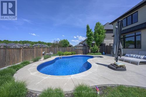 1935 Canvas Way, London North (North B), ON 