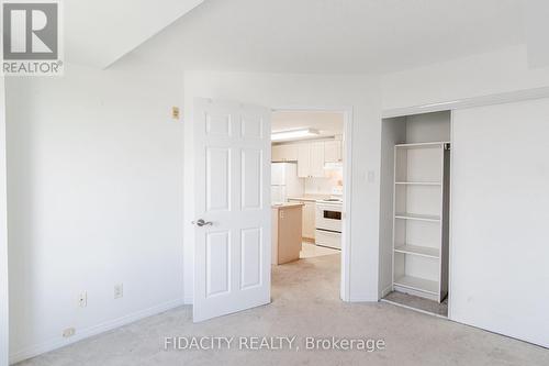 7N - 310 Central Park Drive, Ottawa, ON 