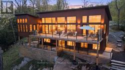 13 LYNDSEY LANE Mckellar, ON P0C 1H0