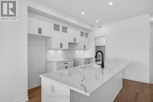 1415 Demers Avenue, Kingston (East Gardiners Rd), ON - Indoor Photo Showing Kitchen