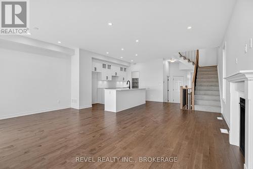 1415 Demers Avenue, Kingston (East Gardiners Rd), ON - Indoor