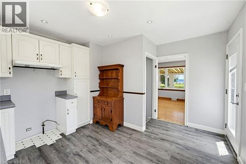 2721 North Shore Road, Lowbanks, ON - Indoor