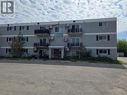 14 HOLLAND Street St. Thomas, ON N5R 4S2