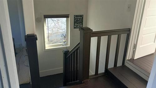 127 Second Avenue E, Benito, MB - Indoor Photo Showing Other Room