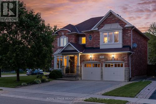 9 BLACK BEAR TRAIL  Brampton, ON L6Y 5L2