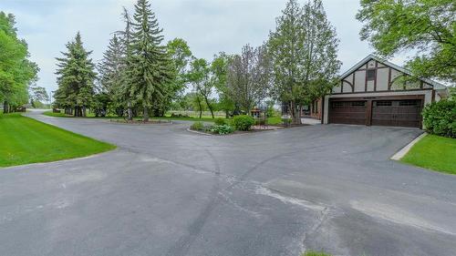 317 Pth 52 Highway W, Steinbach, MB - Outdoor