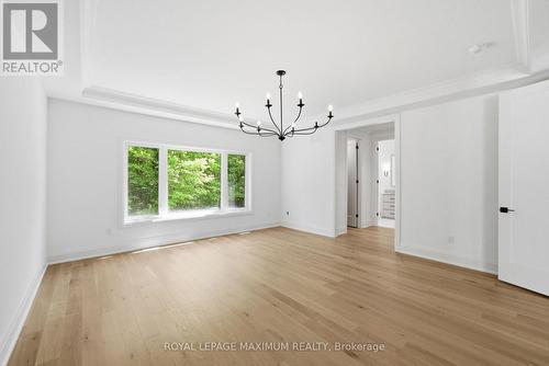 Upper Level - Primary Bedroom - 19 Donsgrove Court, Vaughan, ON - Indoor Photo Showing Other Room