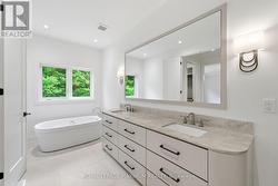 Upper Level - Primary Ensuite - 