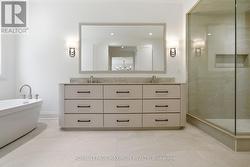 Upper Level - Primary Ensuite - 