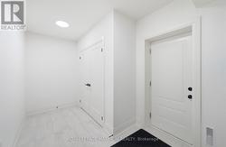 Lower Level - Mudroom w/Garage Access - 