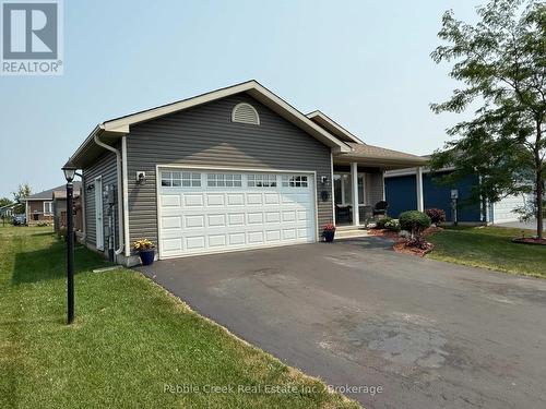 24 Huron Heights Drive, Ashfield-Colborne-Wawanosh (Colborne), ON 