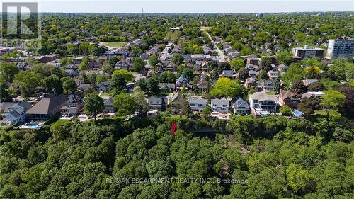 47 Mountain Park Avenue, Hamilton, ON 