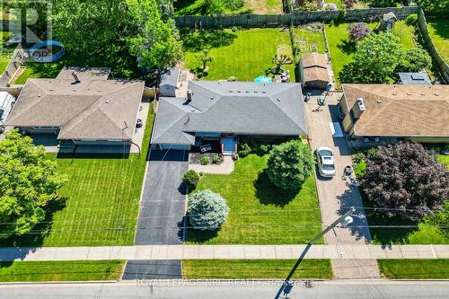4103 BARRY DRIVE  Lincoln (Beamsville), ON L3J 0L3