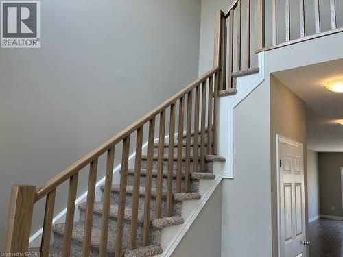 10 Sugar Trail, Kitchener, ON 