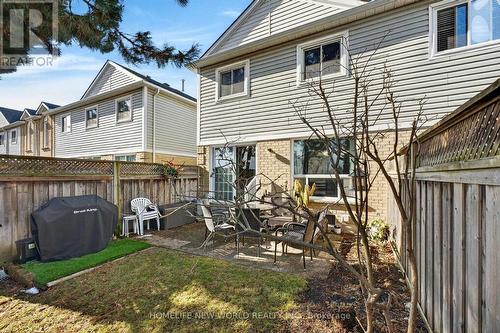 74 Heathcliffe Square, Brampton, ON 