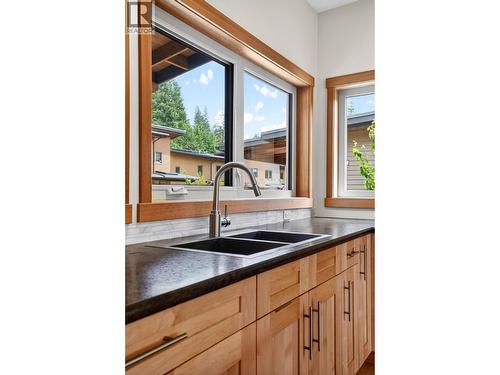 3260 Heddle Road Unit# 20, Nelson, BC 
