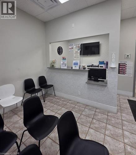 85 Dundas Street N, Cambridge, ON 