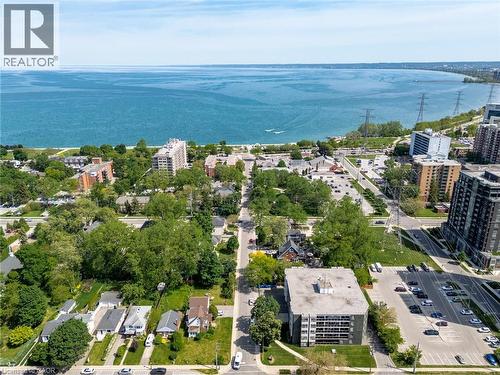 473 Nelson Avenue, Burlington, ON 