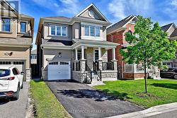 82 WESTFIELD DRIVE WESTFIELD DRIVE Whitby, ON L1P 0E9