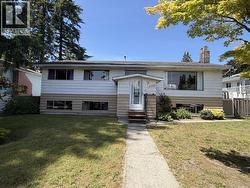 3371 VINCENT STREET  Port Coquitlam, BC V3B 3T5