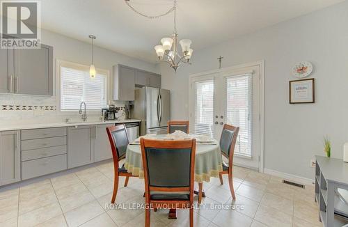 369 Zeller Drive, Kitchener, ON - Indoor
