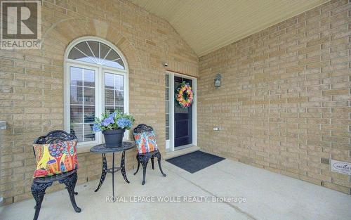 369 Zeller Drive, Kitchener, ON - Outdoor