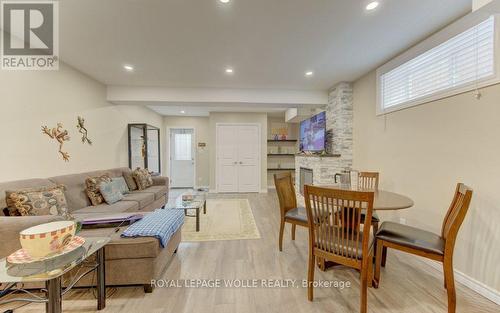 369 Zeller Drive, Kitchener, ON - Indoor