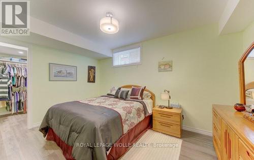 369 Zeller Drive, Kitchener, ON - Indoor Photo Showing Bedroom