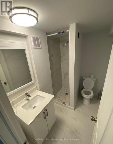 Basement - 5749 Summer Street, Niagara Falls, ON - Indoor Photo Showing Bathroom