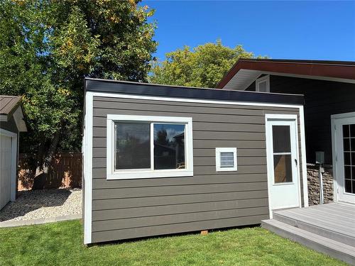 5 Roselawn Bay, Niverville, MB - Outdoor With Exterior