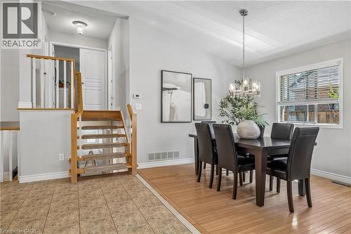 39 Liam Drive, Ancaster, ON - Indoor Photo Showing Dining Room