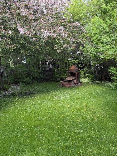 106 Memorial Avenue S, Russell, MB 