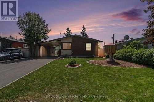 2450 Magnus Avenue, Ottawa, ON - Outdoor