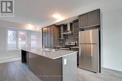 12 - 3580 LAKESHORE BOULEVARD Toronto (Long Branch), ON M8W 3J6