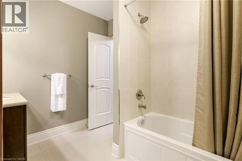 68 Annsleywood Court, Kleinburg, ON - Indoor Photo Showing Bathroom