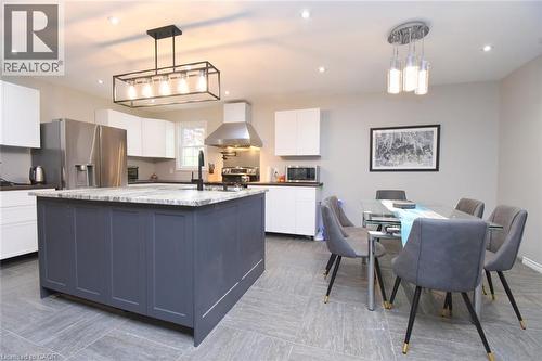 949 Upper Paradise Road, Hamilton, ON - Indoor