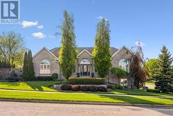 20 BONNIEWOOD DRIVE Mapleton, ON N0G 1P0