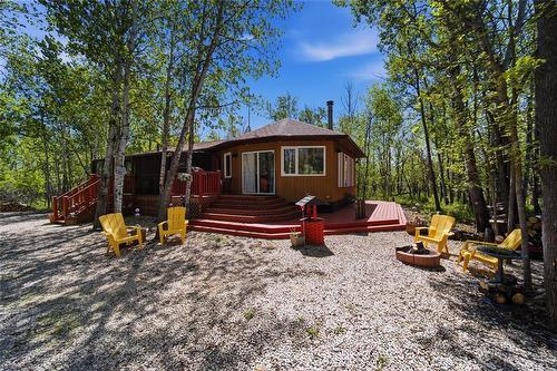 21 Ida Bay, Grand Marais, MB - Outdoor