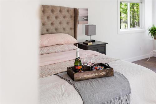21 Ida Bay, Grand Marais, MB - Indoor Photo Showing Bedroom