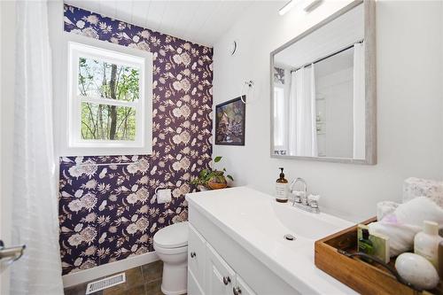 21 Ida Bay, Grand Marais, MB - Indoor Photo Showing Kitchen