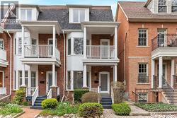 10 GIBSON AVENUE Toronto, ON M5R 1T5