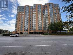 1003 - 300 WEBB DRIVE Mississauga, ON L5B 3W3