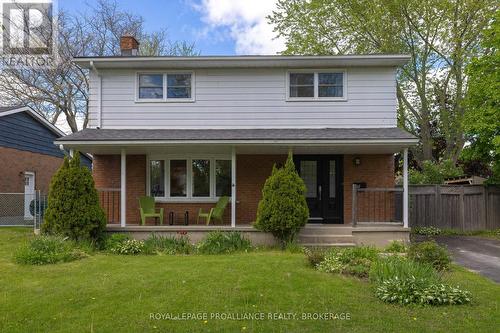 102 HERCHMER CRESCENT  Kingston (Central City West), ON K7M 2V9
