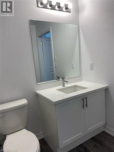 5055 Greenlane Road Unit# 604, Beamsville, ON - Indoor Photo Showing Bathroom