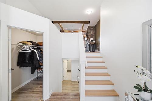 43 Seine River Crossing, Ste Anne, MB - Indoor Photo Showing Other Room