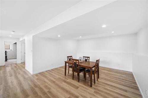43 Seine River Crossing, Ste Anne, MB - Indoor Photo Showing Dining Room