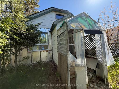 6 Monroe Street, Mcgarry (Virginiatown/Kearns), ON - Outdoor