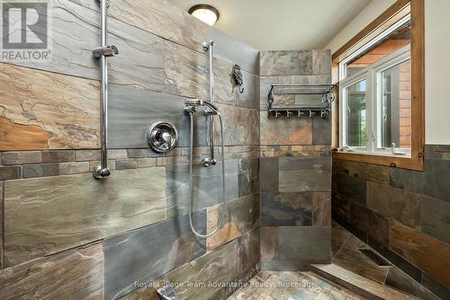 68 Lees Road, Mckellar, ON - Indoor Photo Showing Bathroom
