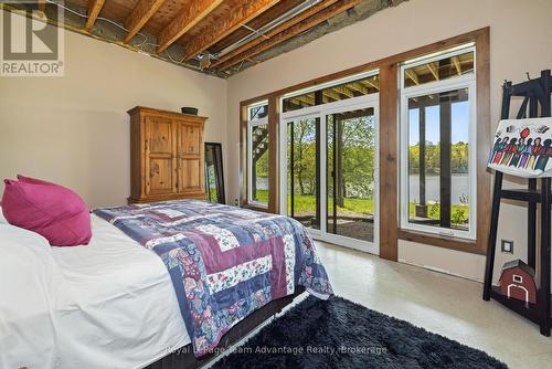 68 Lees Road, Mckellar, ON - Indoor Photo Showing Bedroom